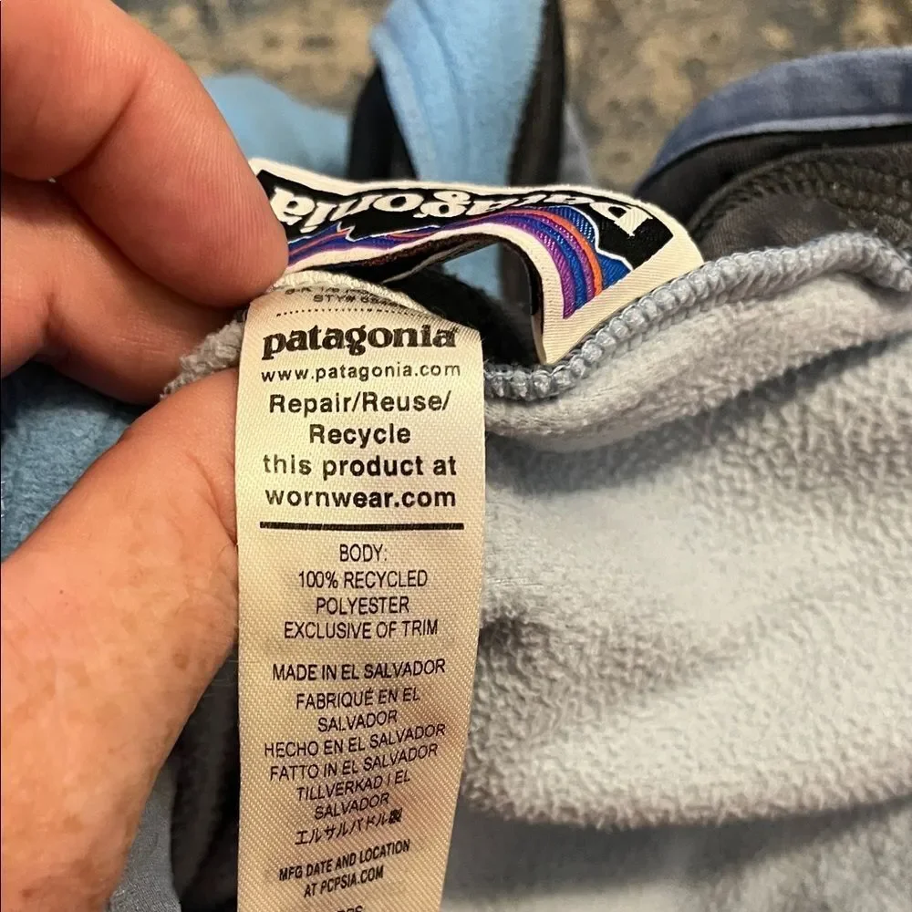 Patagonia Girls Blue Multicolor Zip Up Hoodie Sweatshirt Gorpcore Outdoor